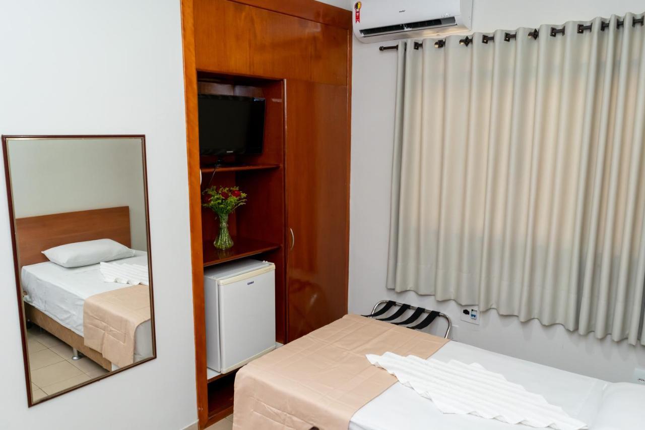 Bandeirantes Hotel Куяба Экстерьер фото